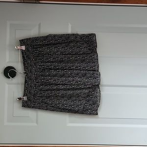 Gap, Woman's, Sz 2, Black & Gray Sheer Skirt  w Side Ruffle & Black Lining